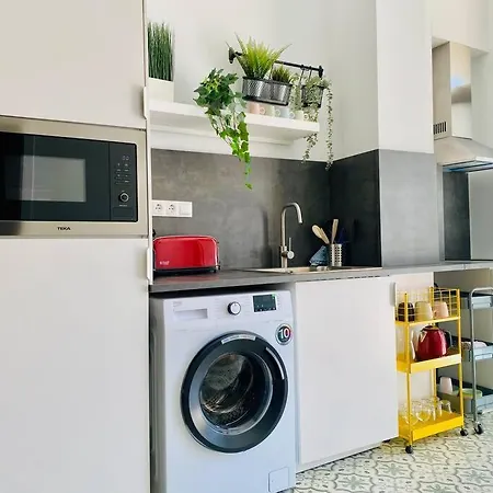 B1 Verdeguer - Flat Close To The Apartment *